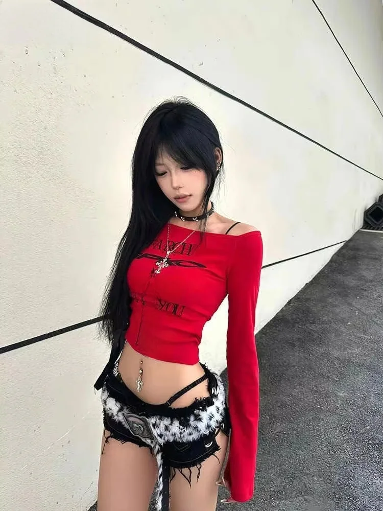 Kimutomo Women T Shirts Sexy Diagonal Collar Off Shoulder Bandage Slim Crop Tops Letter Printed Grunge Female Fashion Casual Tee
