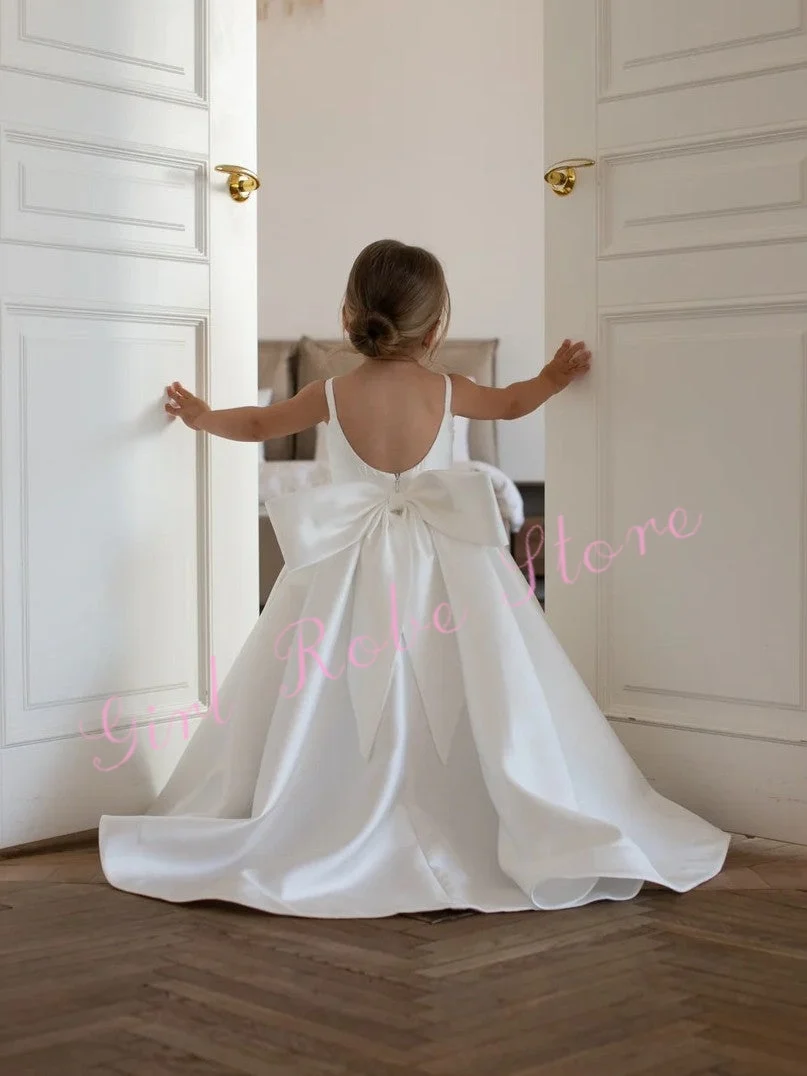 Elegant White Flower Girl Dress For Wedding Quality Satin Strap Floor Length With Bow Princess Birthday Evening Banquet Gown