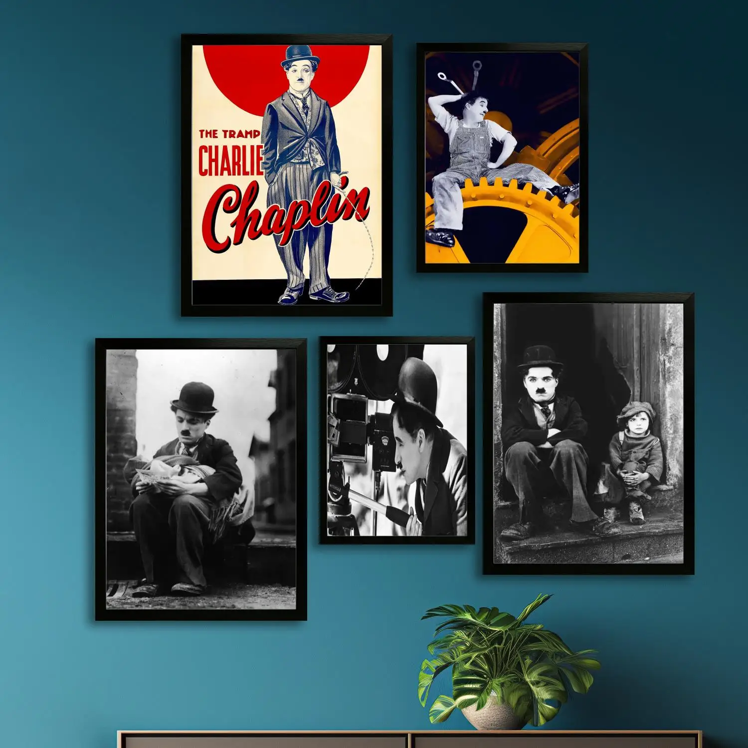 Charles Chaplin Canvas Art Poster and Wall Art Picture Print, Modern Family Bedroom Decor Posters,Decorative painting