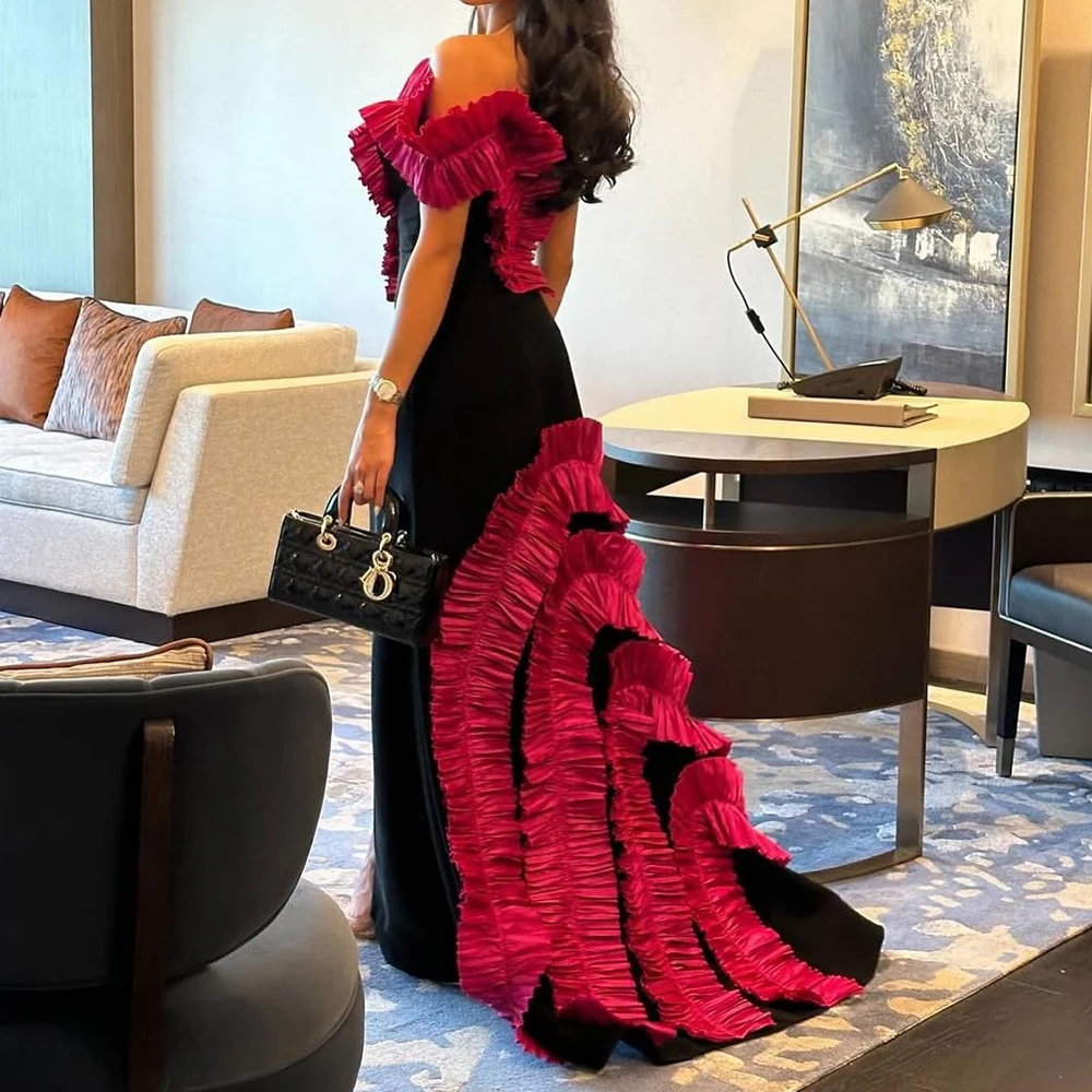 فساتين سهرة حورية البحر مخصصة بطول الأرض قبالة الكتف بدون أكمام فستان حفلات موضة Ruched ثنيات بدون ظهر