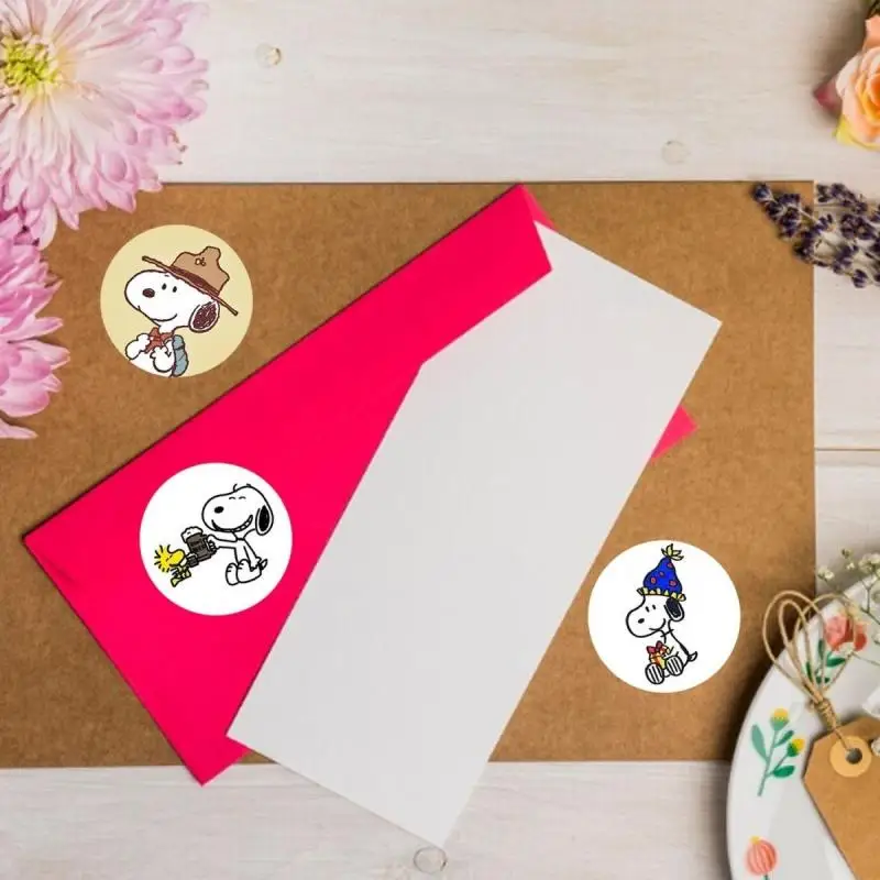 500 Stück/Rolle Snoopy-Aufkleber, 2,5 cm/1,0 Zoll, DIY-Dekor, perfekt zum Lernen von Spielen, Notizbuch, Pad, Kühlschrank, Geschenk, Mv, dekorative Siegeletiketten