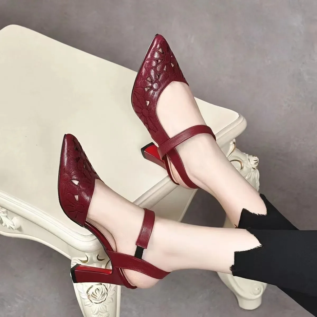 Sapatos femininas frauen mode leichte frühling & sommer aushöhlen stiletto ferse schuhe dame elegante büro arbeit pumpen b420