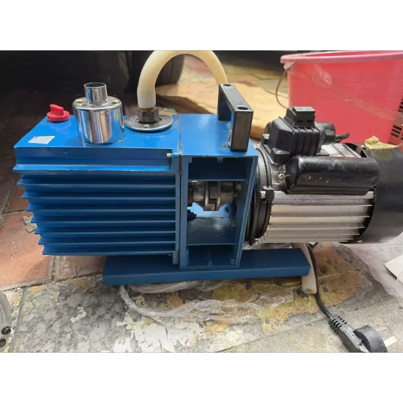 2XZ-4 Rotary Vane Vacuum Pump 4L/s 0.55kW 220V Light Wear Fully Functional for Lab Industrial Vacuum Processing Applications