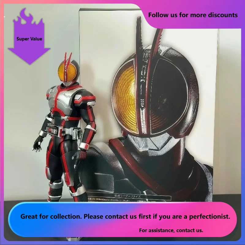 

В наличии: Коллекционная фигурка KO Kamen Rider Faiz (555) Base Form SHF