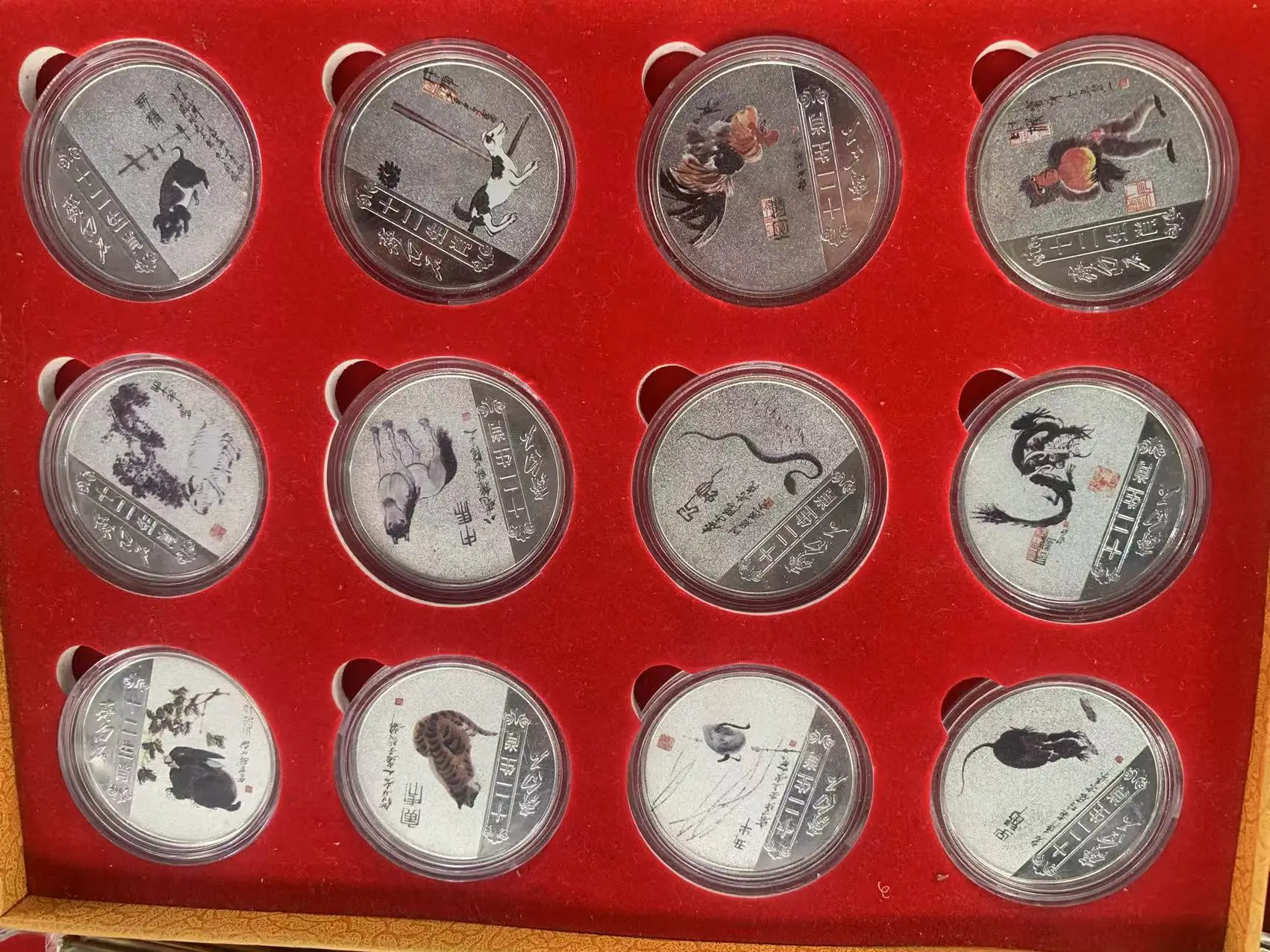 

Collection Chinese government-issued the twelve zodiac sig silver colour coin,12 pieces/set,Decoration,Free shipping