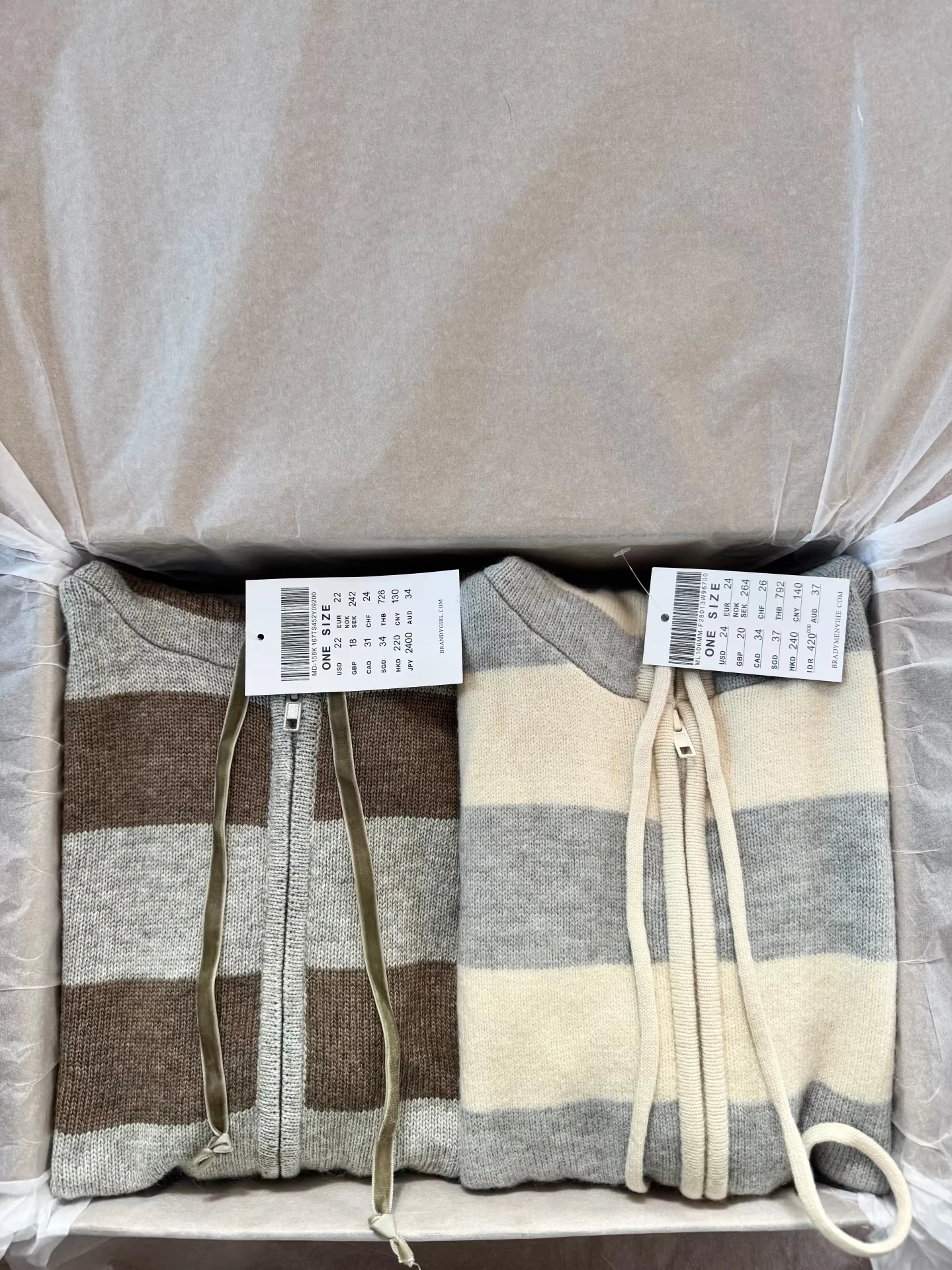 Gestreifte gestrickte abgeschnittene Pullover Strickjacke Frauen Herbst Langarm mit Kapuze Reißverschluss kurze Streetwear Strickwaren Pullover Y2K Crop Tops – Detail 2