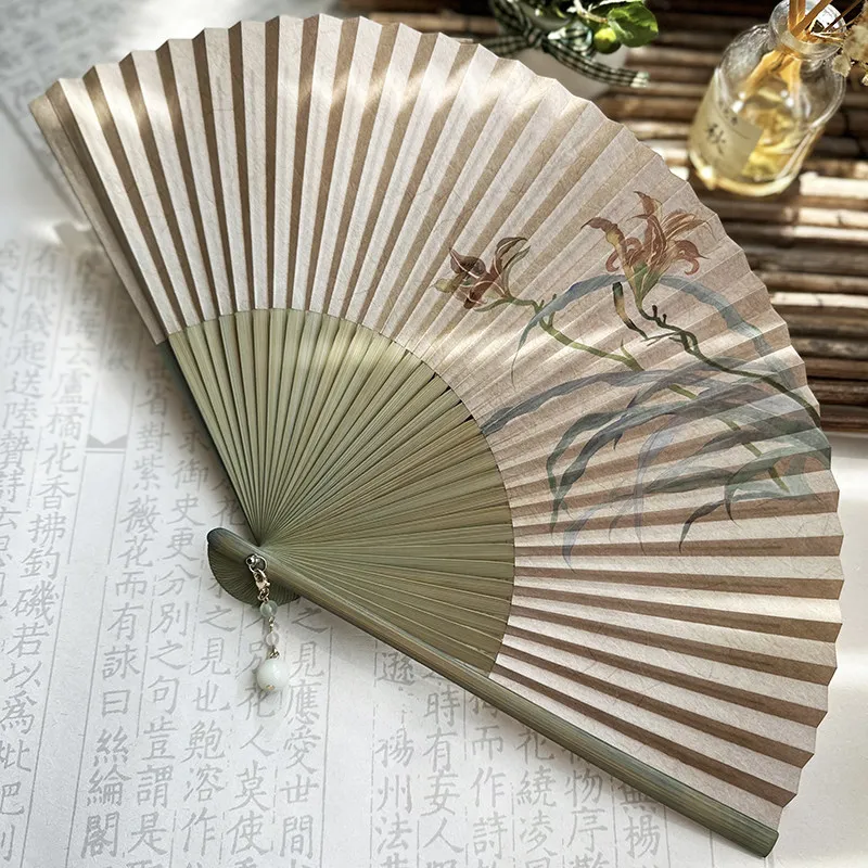 Antique Chinese Style Women's Paper Fan Classical Hanfu Qipao Portable Daily Fan Forget Worries Grass Bamboo Folding Fan