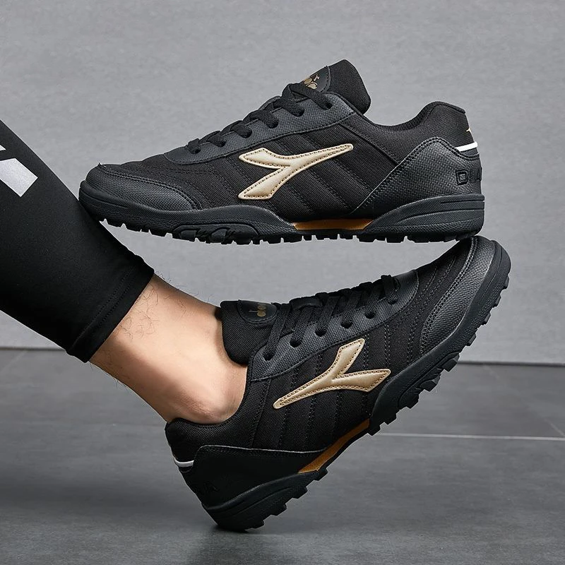 Classic Brand Soccer Shoes Big Boys Slip Resistant Indoor Training Shoes Couple Size 37-45 Mens Womens Black Turf Soccer Shoes