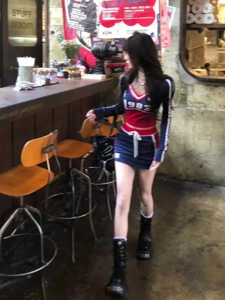 الجمالية الشارع الشهير تي شيرت المرأة الأمريكية الرجعية مثير Coquette مخطط المرقعة سليم تيز E-girl الخريف الأعلى #6