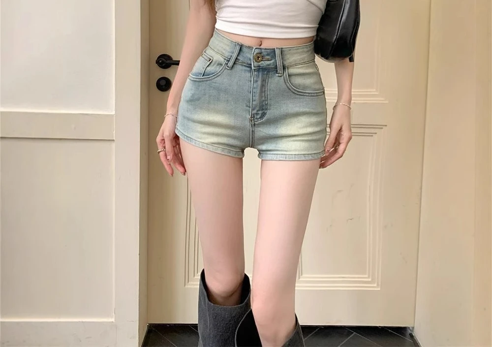 

Светло-голубые джинсовые шорты для женщин: новые летние модели с высокой талией, тонкие, универсальные, облегающие, с эффектом утяжки бедер