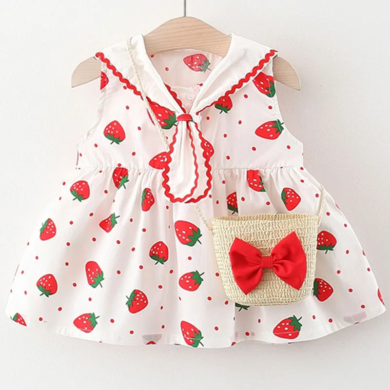 

2Piece Summer Newborn Girls Clothes Korean Cute Cartoon Strawberry Print Sleeveless Cotton Baby Dresses+Bag Princess Dress B219