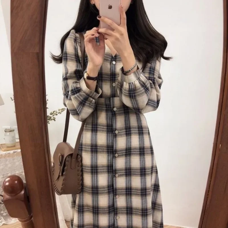 Vintage Plaid Dresses for Women Autumn Winter Full Spring 2025 Elegant Luxury Korean Fashion A Line G X Woman Long Sleeve Dress