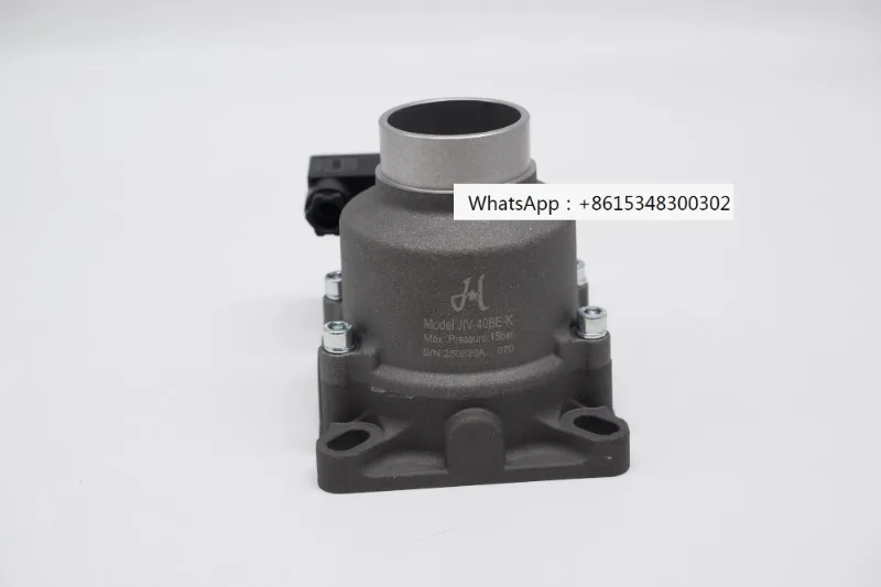 Screw air compressor intake valve assembly