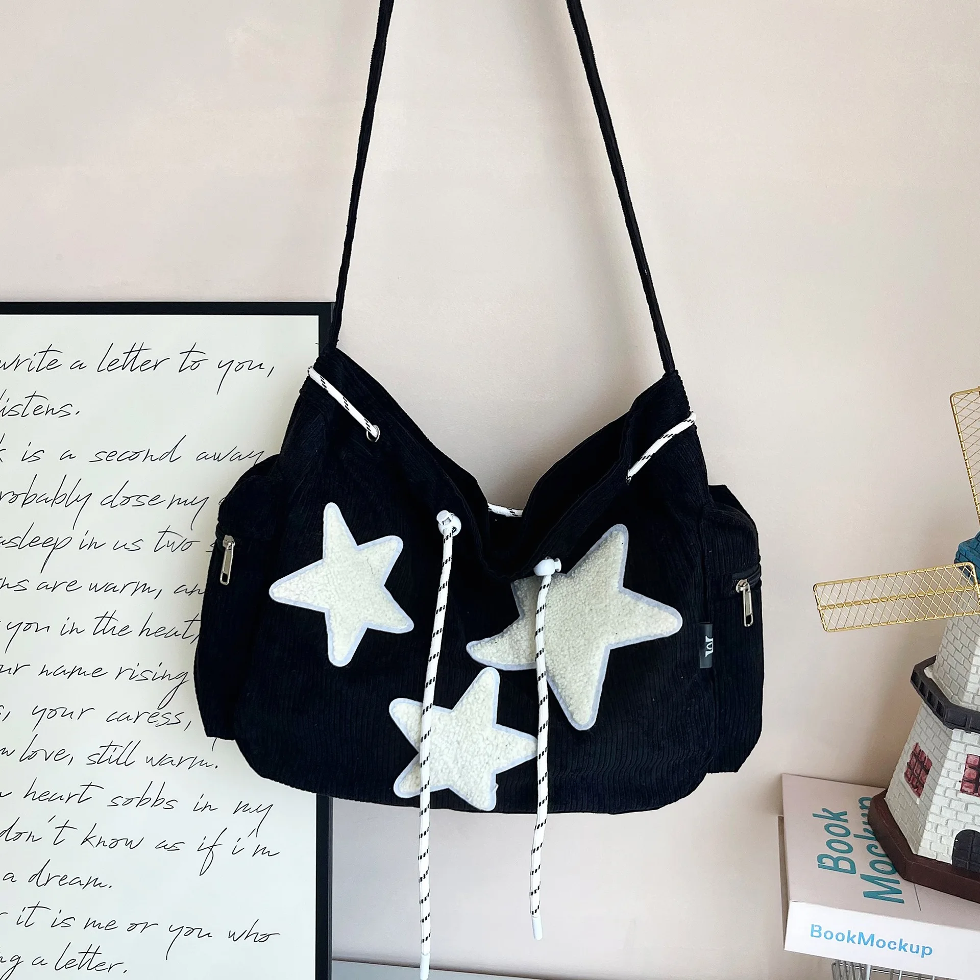 Y2K Corduroy Star Tote Bag, Cute Casual Crossbody Shoulder Bag with Plush Star Decor, Large Capacity Messenger Bag for Daily Use view 6