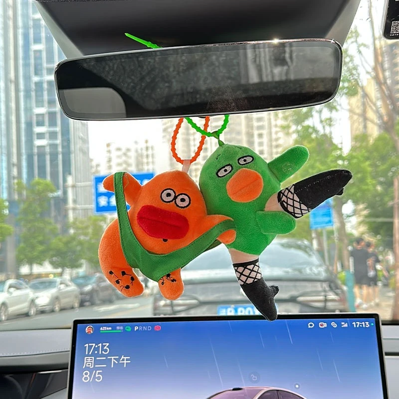 OFFCURVE 2025 سيارة قلادة دمية مرآة الرؤية الخلفية ديكور الراقية الداخلية معلقة حلية اكسسوارات السيارات