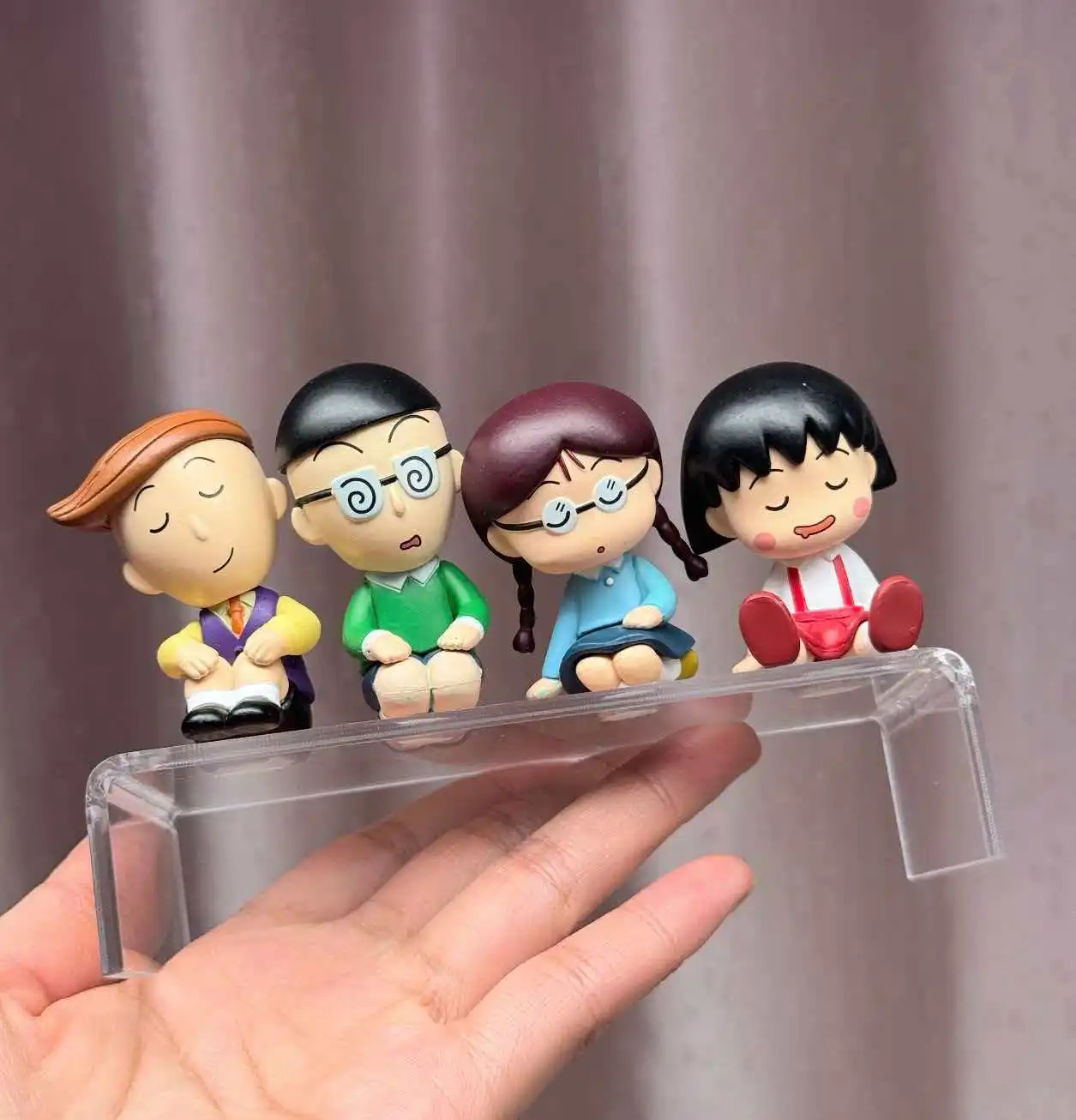 

New In Stock Anime Maruko Sleeping Shoulder To Shoulder Blind Box Cute Desktop Ornament As A Holiday Surprise Gift For Fans