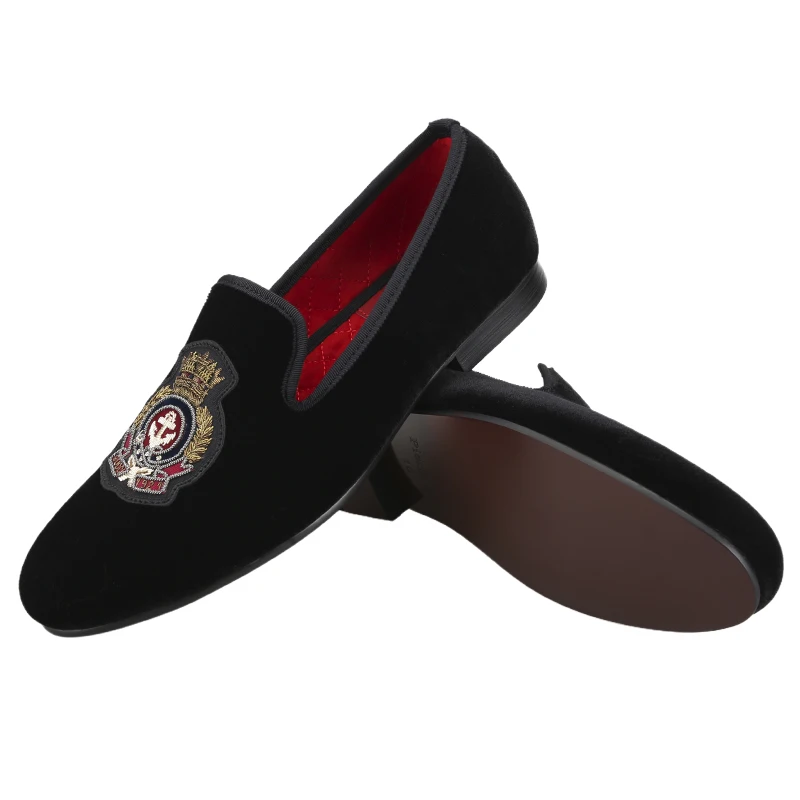Piergitar Classic Style Men Velvet Shoes With Handstitch Bullion Royalty Patches For Party And Banquet Wear Slip-On Loafers