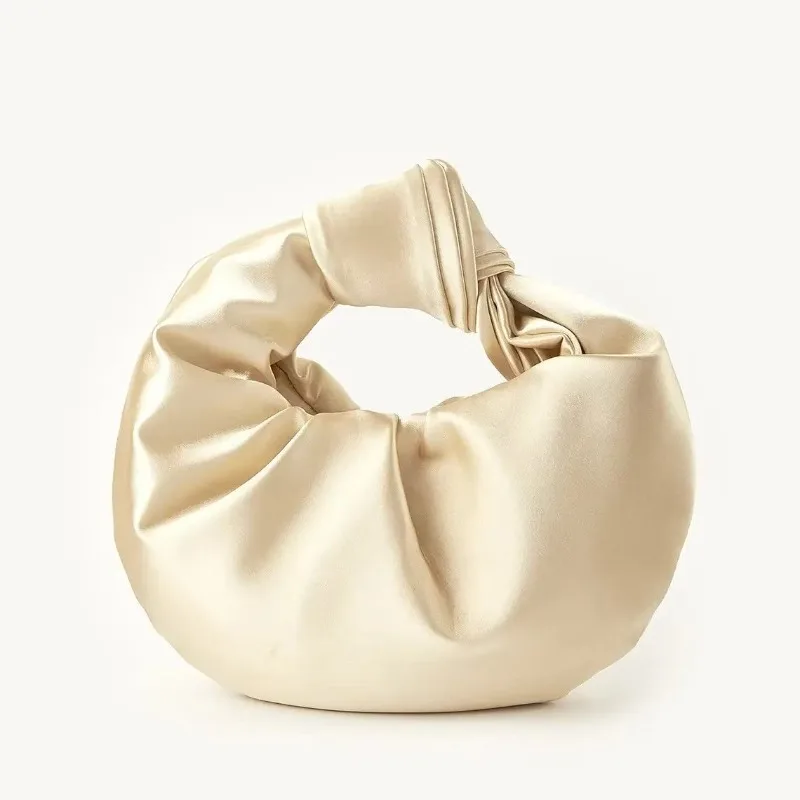 

Female Evening Bag Trendy French-style Design Pleated Silk Satin Cloud-shaped Bag Suitable for Wedding and Banquet Occasions