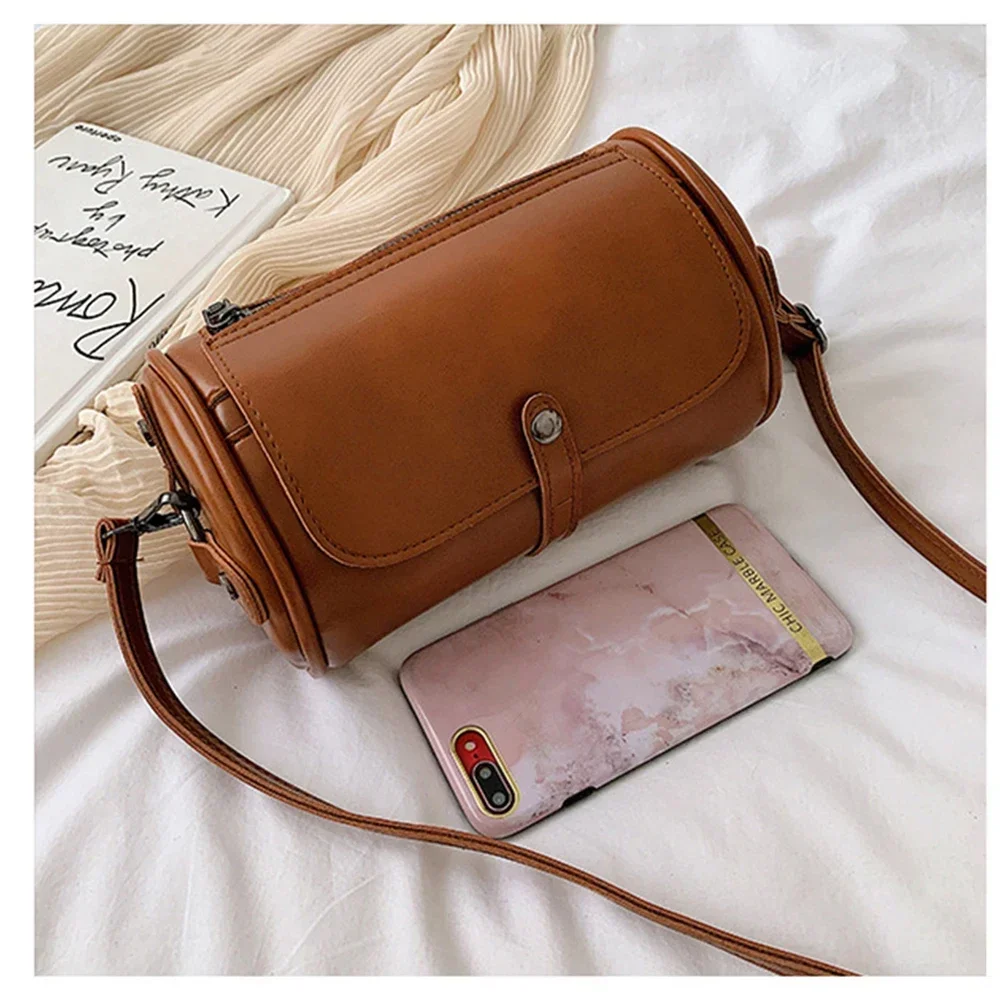 Single Shoulder Bag Fashionable Retro Large Capacity Cylindrical Bag PU Leather Single Shoulder Crossbody Bag