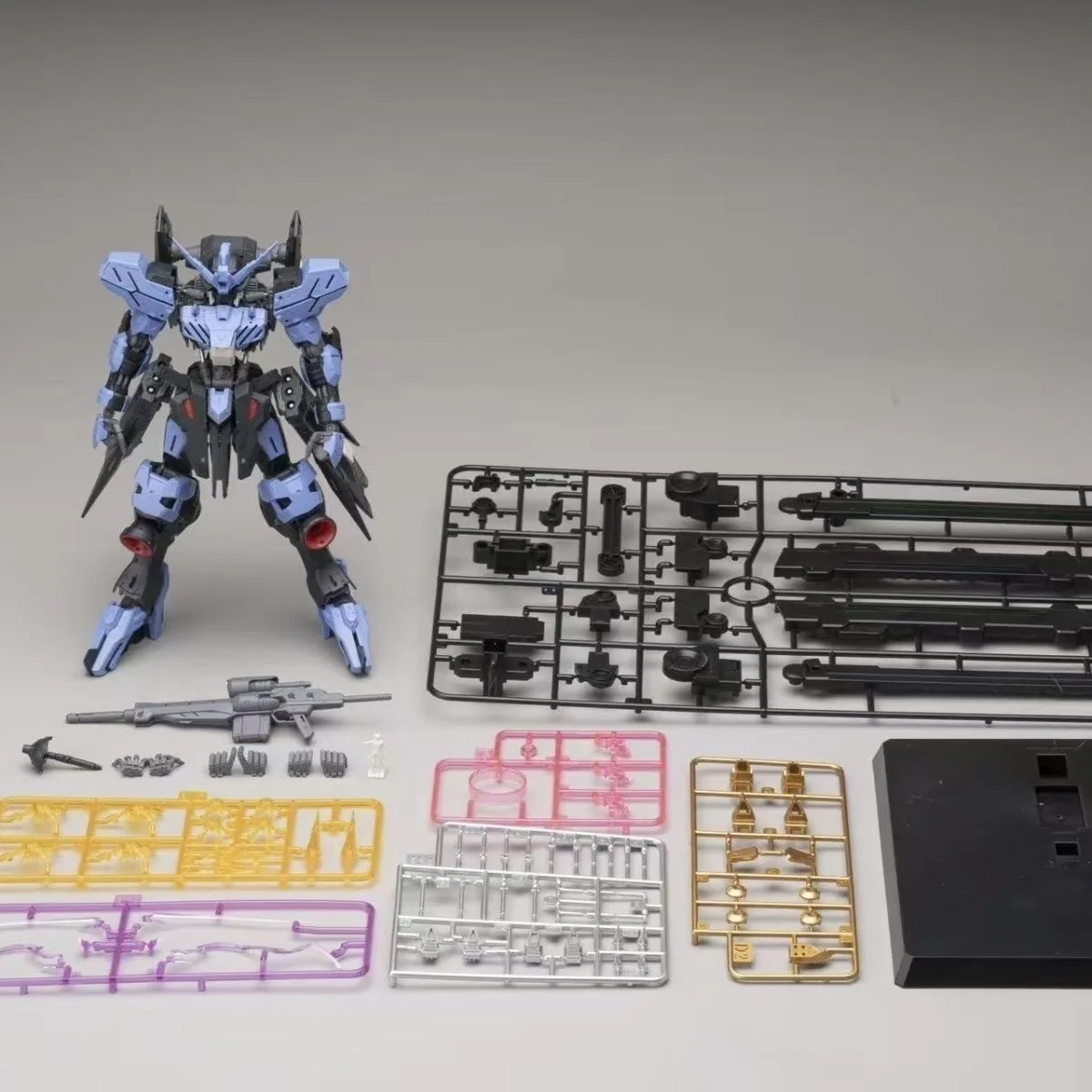 

MENGHU Model 8801 MG 1/100 Scale Vidar Assembly Model Kit Action Figure ASW-G-XX Anime Figures Plasetic Kids Toy Birthday Gift