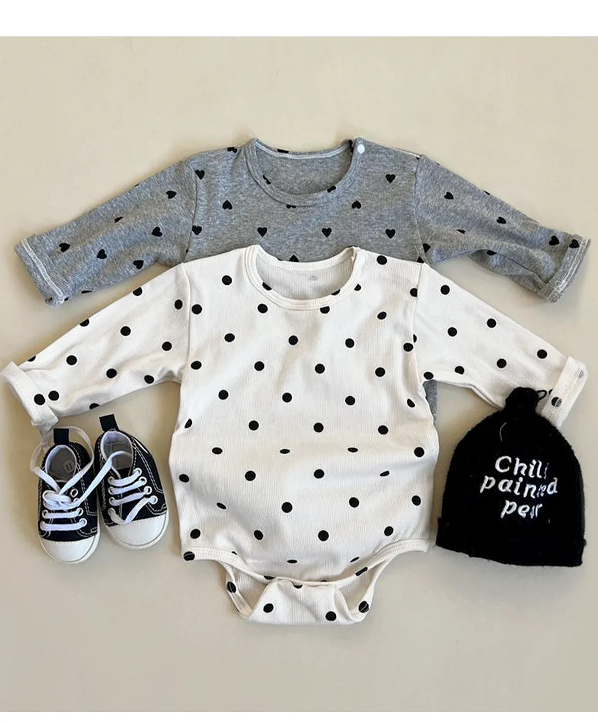 ZOETOPKID Baby-Strampler, Frühling und Herbst, langärmelig, dreieckiger Overall, gepunktet, mit Herz-Aufdruck, Kleidung für Neugeborene, Säuglings-Bodysuit – Detail 2