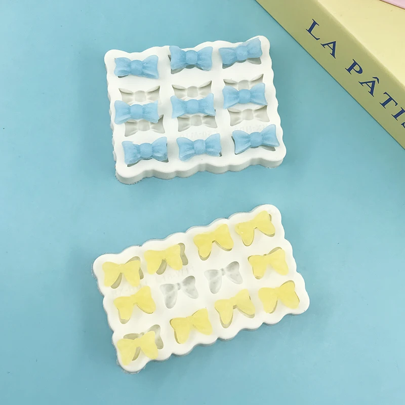 

Форма для торта MNYB силиконовая с бантом