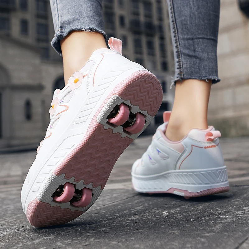 Children Roller Shoes Fashion Gift Retractable High Quality Walking Youth With 4 Wheels Sneakers Parkour Deformation Skate Shoes view 4