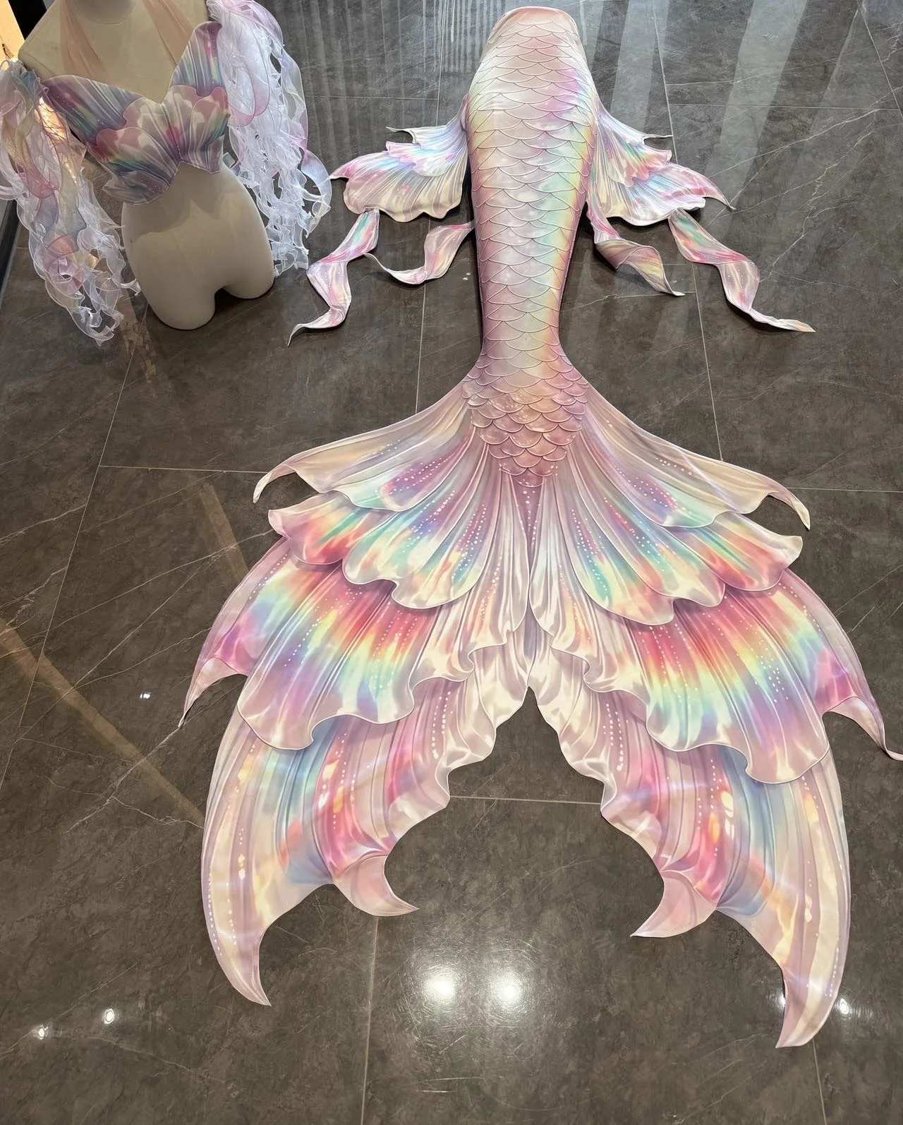 

New European And American Rainbow Parent-Child Children's Mermaid With Tulle Big Fish Tail Custom-Made Style