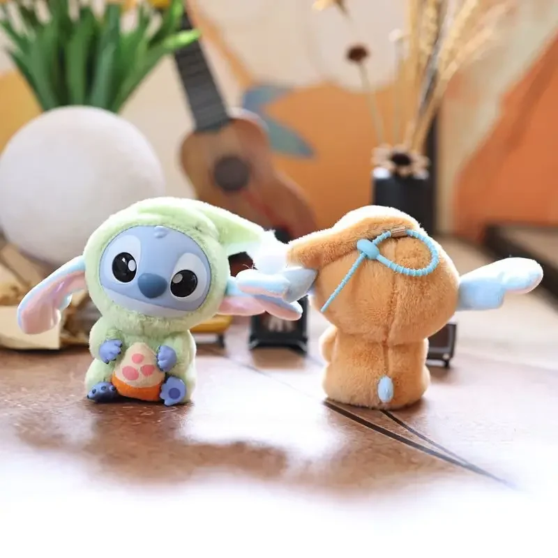 Disney Stitch juguete de peluche Kawaii Lilo & Stitch llavero muñeca Snack Before Bed Series mochila colgante regalo de cumpleaños y Navidad