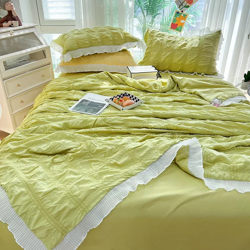 

Princess Style Seersucker Summer Quilt Four-Piece Dormitory Chiffon Lace Airable Cover Machine Washable Thin Duvet