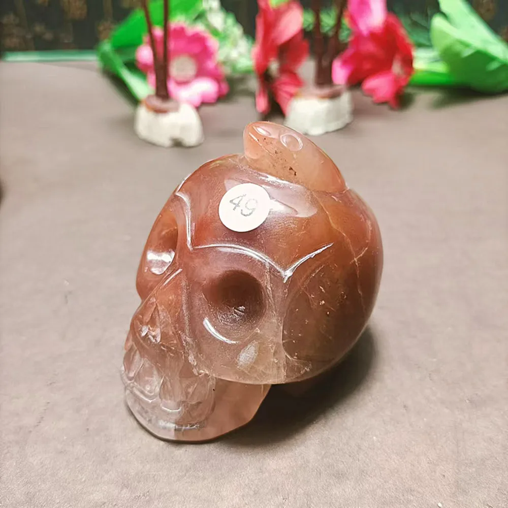 Natural energy Quartz crystal sculpted skull with sculpted Reiki home decor Exquisite gifts and healing