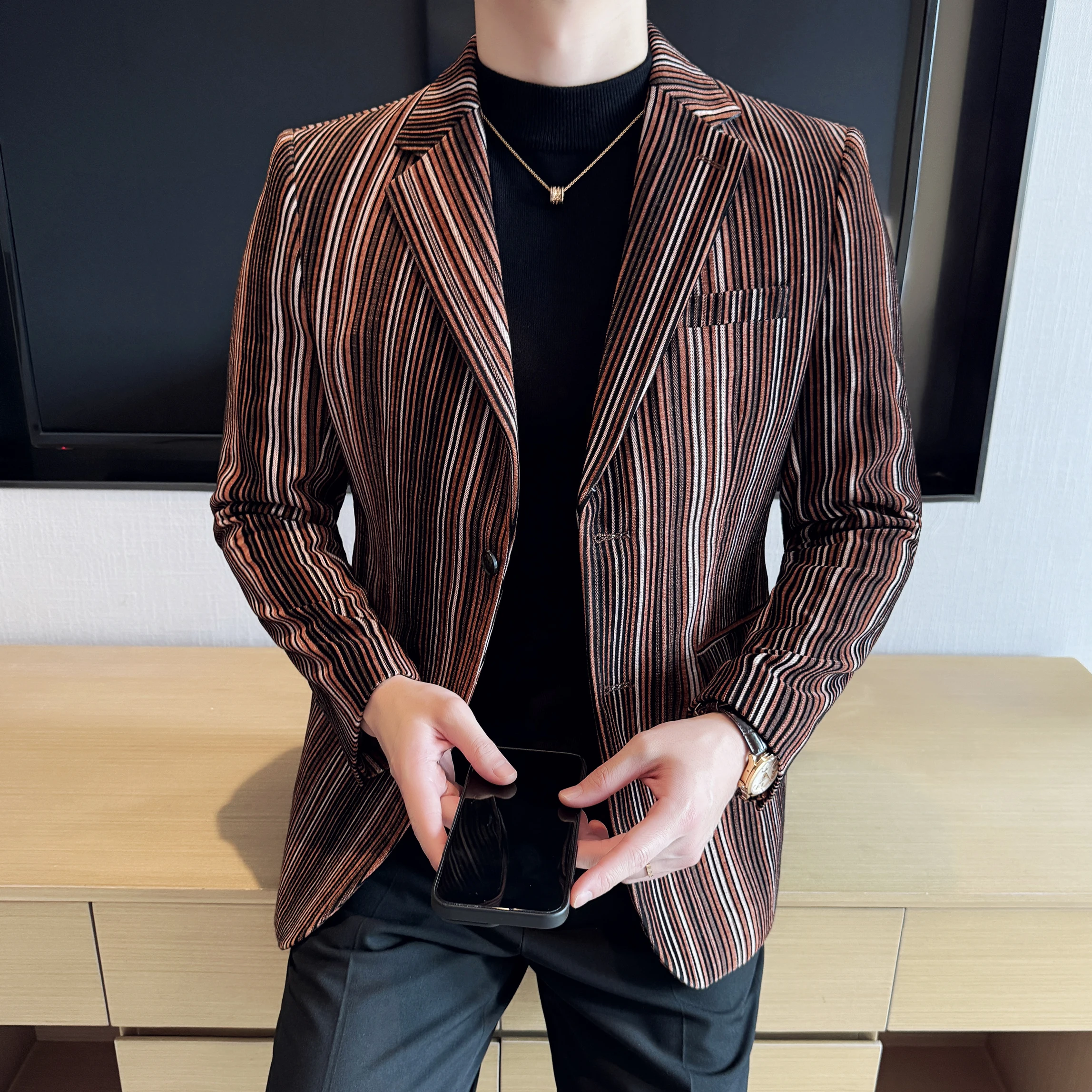

High Quality Plush Striped Fashion casual Suit Jacket Autumn Winter New Men Slim Fit Business Formal Social Prom Party Tuxedos
