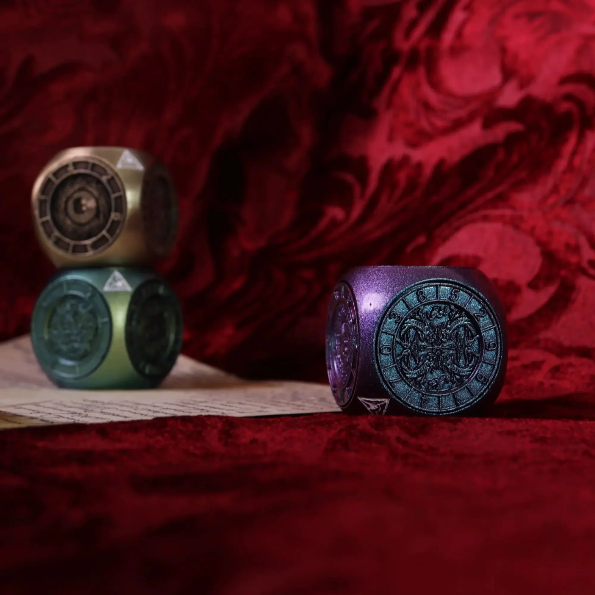 6-Sided Metal Dice Set Vintage Engraved Polyhedral Dice For Tabletop RPG Board Games Cosplay Party Collection Gift For Adults
