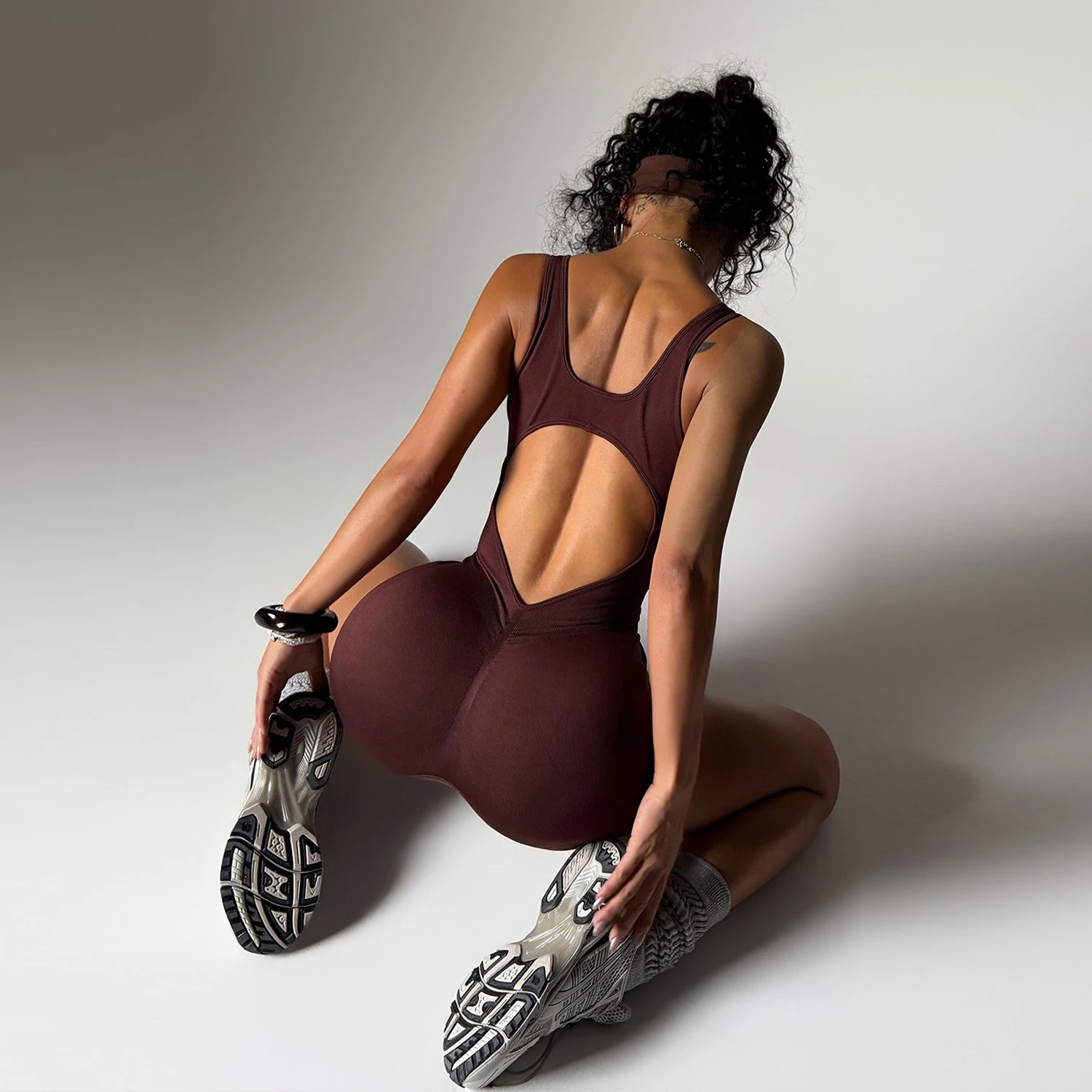 女性ディープ V ジムジャンプスーツショーツジッパートレーニングヨガパンツレギンススポーツフィットネスアスレチックタイツ夏カジュアルロンパース