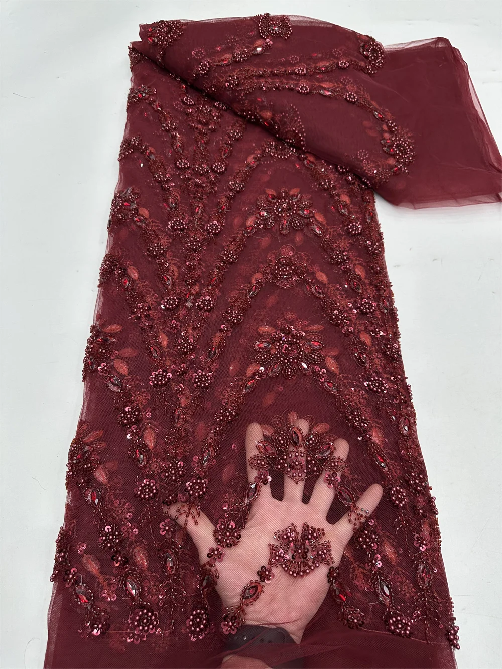 

Burgundy Nigerian Sequin Beaded Lace Fabric 2026 High-Quality French Tulle Sequin Lace Fabric Bridal Wedding Dress Fabric 5Yards