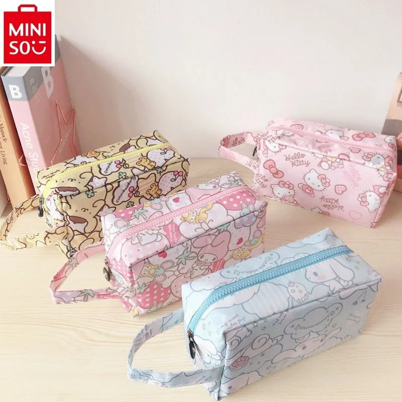 

MINISO Sanrio Cartoon Large Capacity Cute Storage Bag Jade Guigou Waterproof Portable Cosmetic Handbag