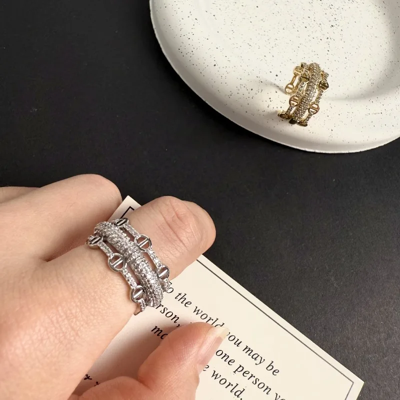 New Arrival Pig‑Nose Open Ring for Women, Niche‑Designed Premium‑Vibe Minimalist Plain Band Versatile Fashion Ladies Ring - view 2