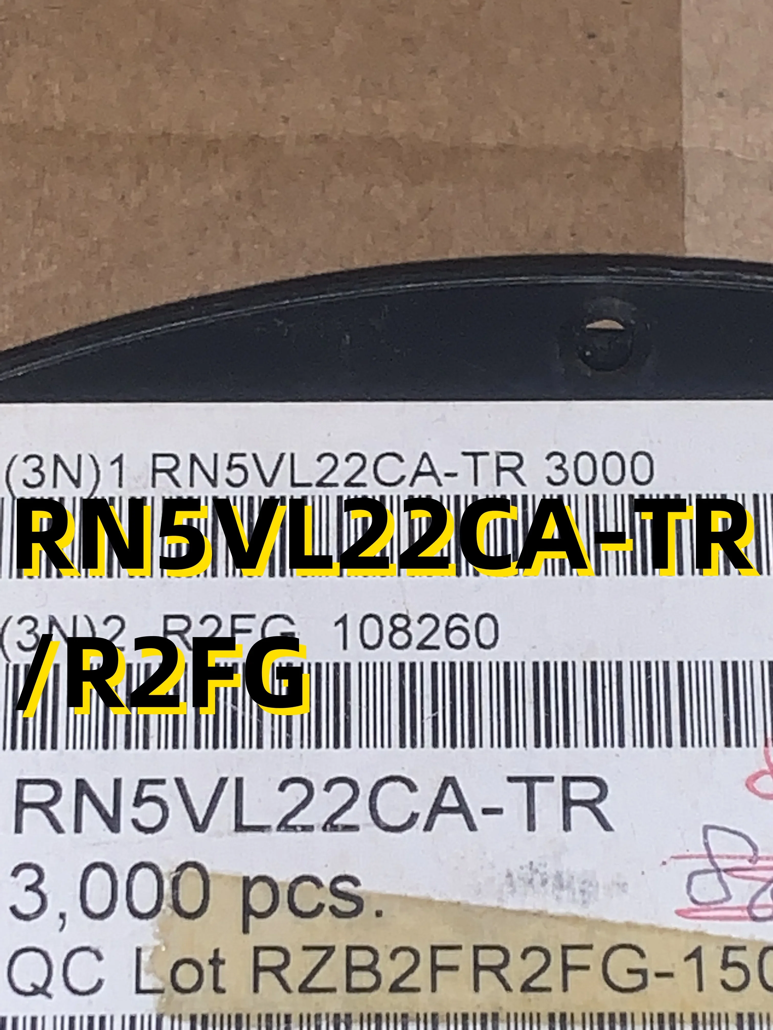 

10pcs RN5VL22CA-TR /R2FG