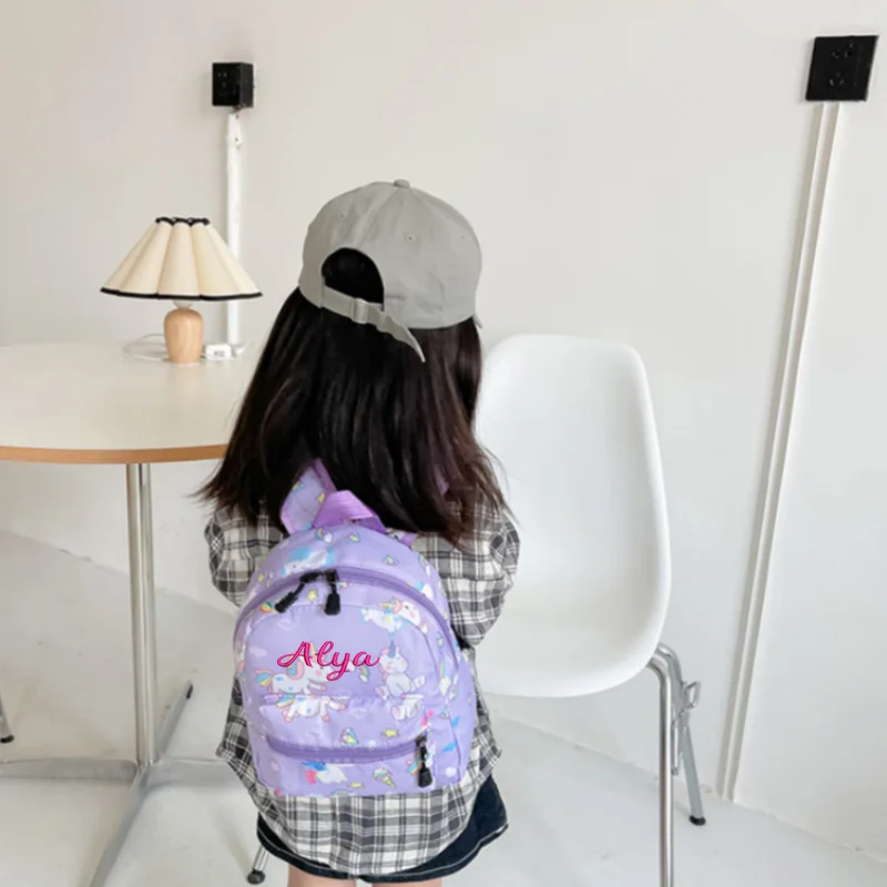 Mochila de desenhos animados bonitos personalizados para crianças, Little Dinosaur Kindergarten Schoolbag, nome bordado, sacos simples crianças