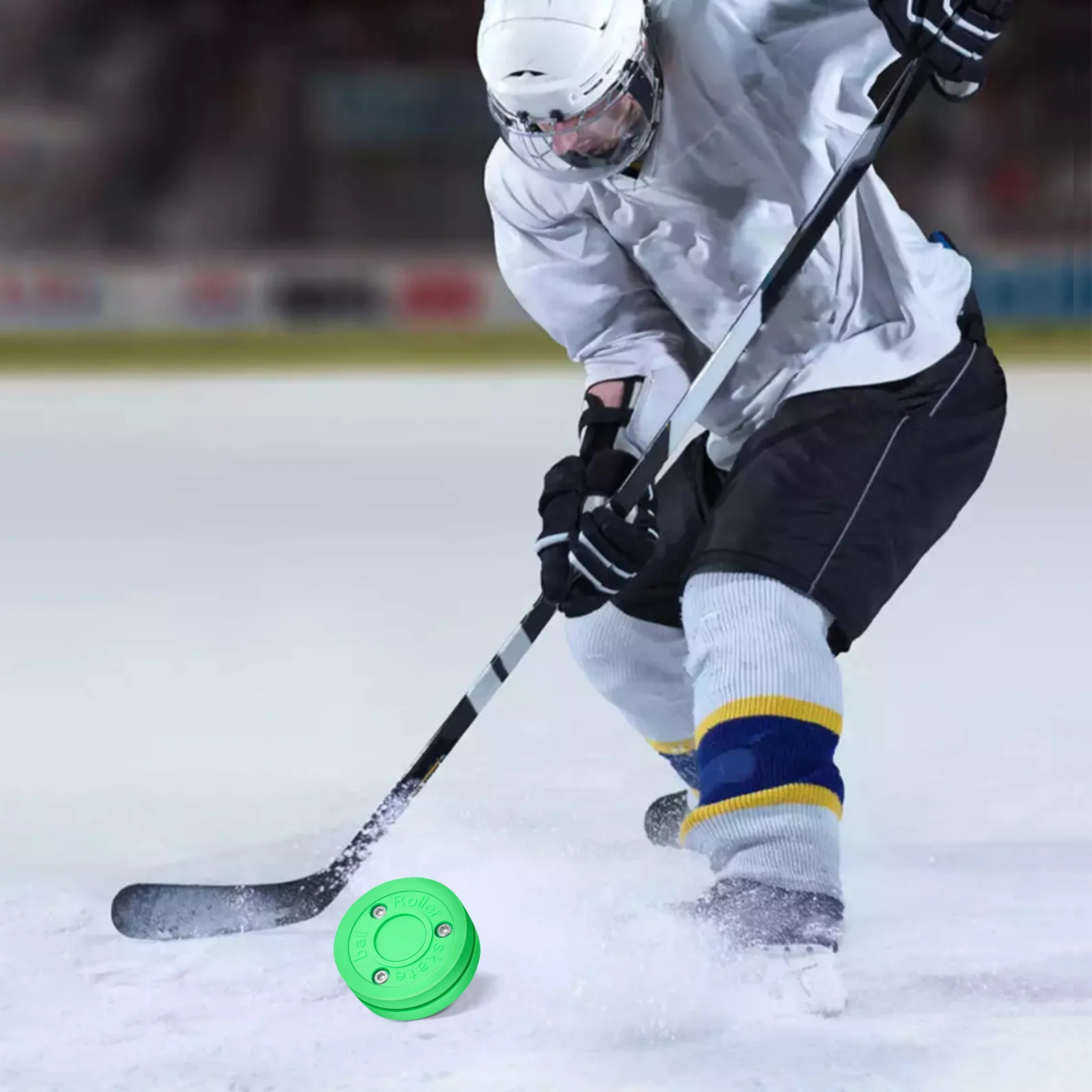 

Multi-Functional ABS Training Hockey Puck Plastic Ice Hockey Ball Roller Skating Land Training Tool for Balance and Flexibility