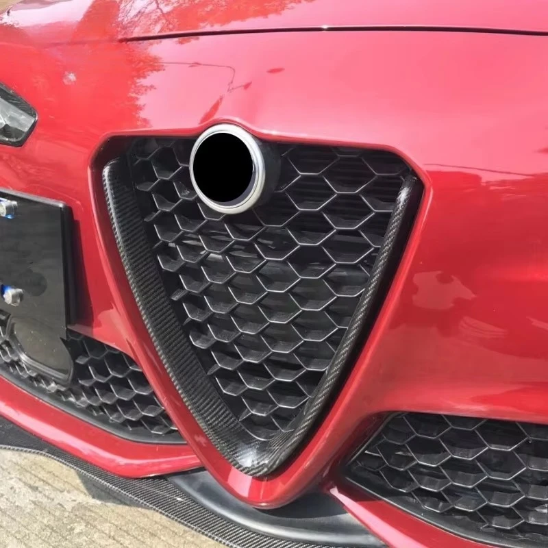 

Carbon Fiber Front Grill V Frame Cover For Alfa Romeo Giulia Sedan 4-Door 2016-2018