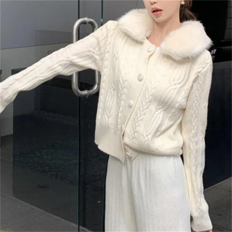 

Autumn and Winter New Pure Wool Collar Top Detachable Fried Dough Twists Thin Loose Sweater Knitting Coat Women