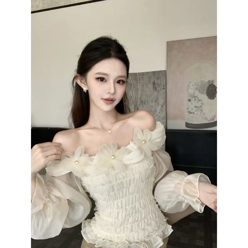 

Korean Style Beaded Three-dimensional Flower Ruffle One-shoulder Short Top Puff Sleeve Super Fairy Shirt for Women