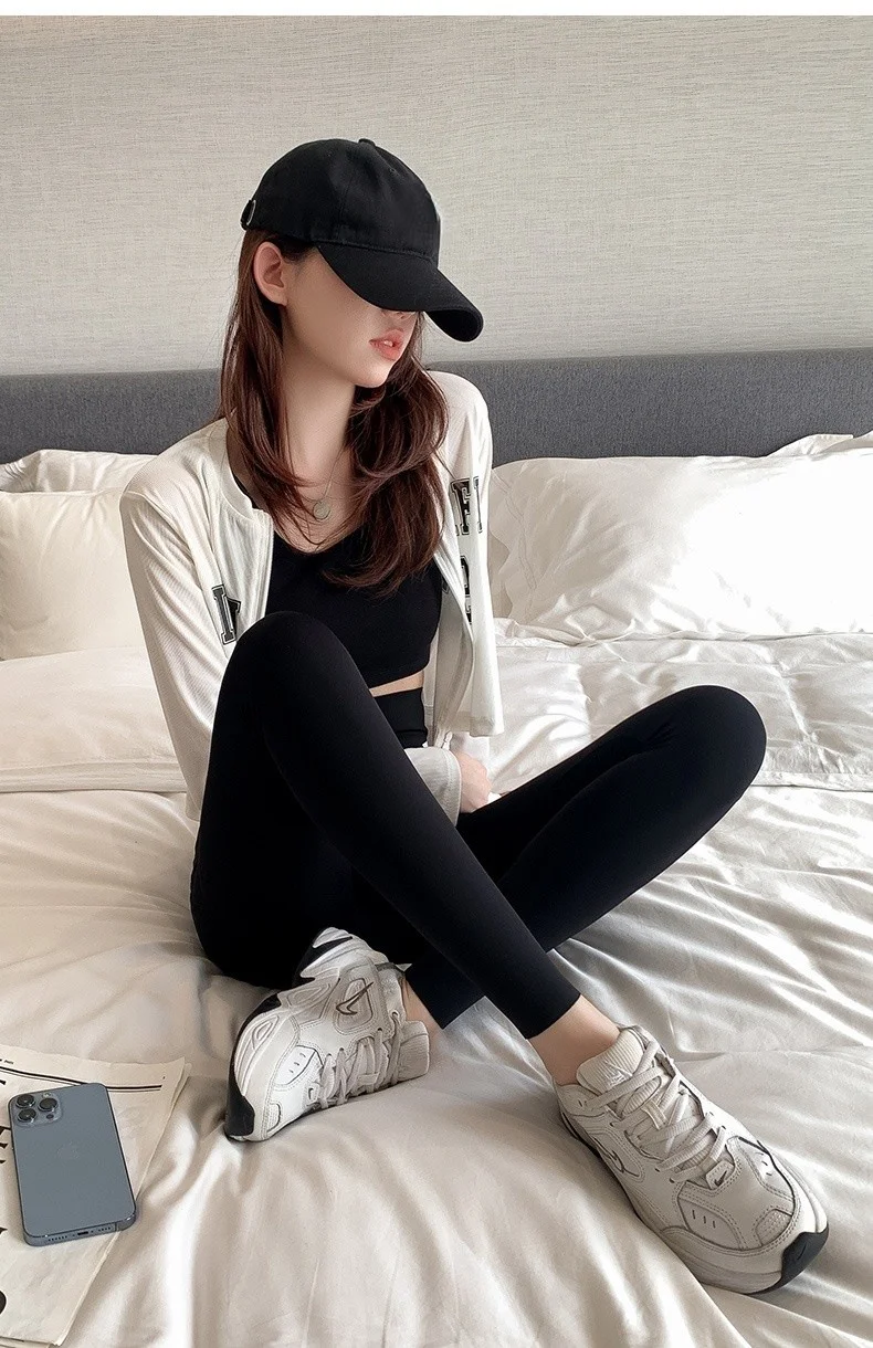 Spodnie do jogi oddychające damskie, krój A, z pluszową podszewką, odporne na mechacenie, w stylu europejskim, w kolorze burgundowym, duże rozmiary, do ćwiczeń modelujących sylwetkę.