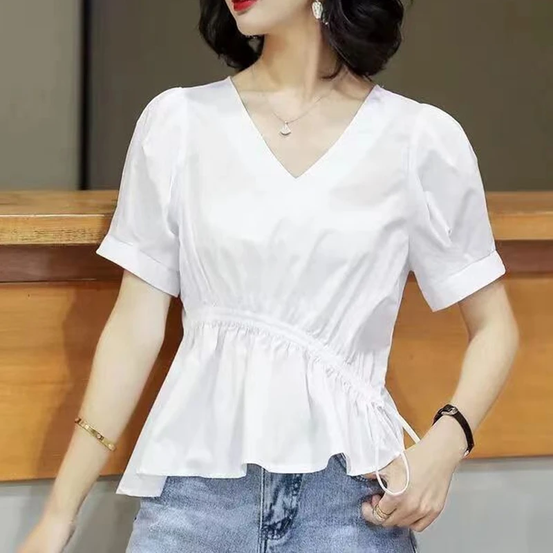 Shirts Women\'s New Summer Short Sleeve V Neck Solid Color Loose Pleated White Blouse Tops Temperament Fashion Women Clothing