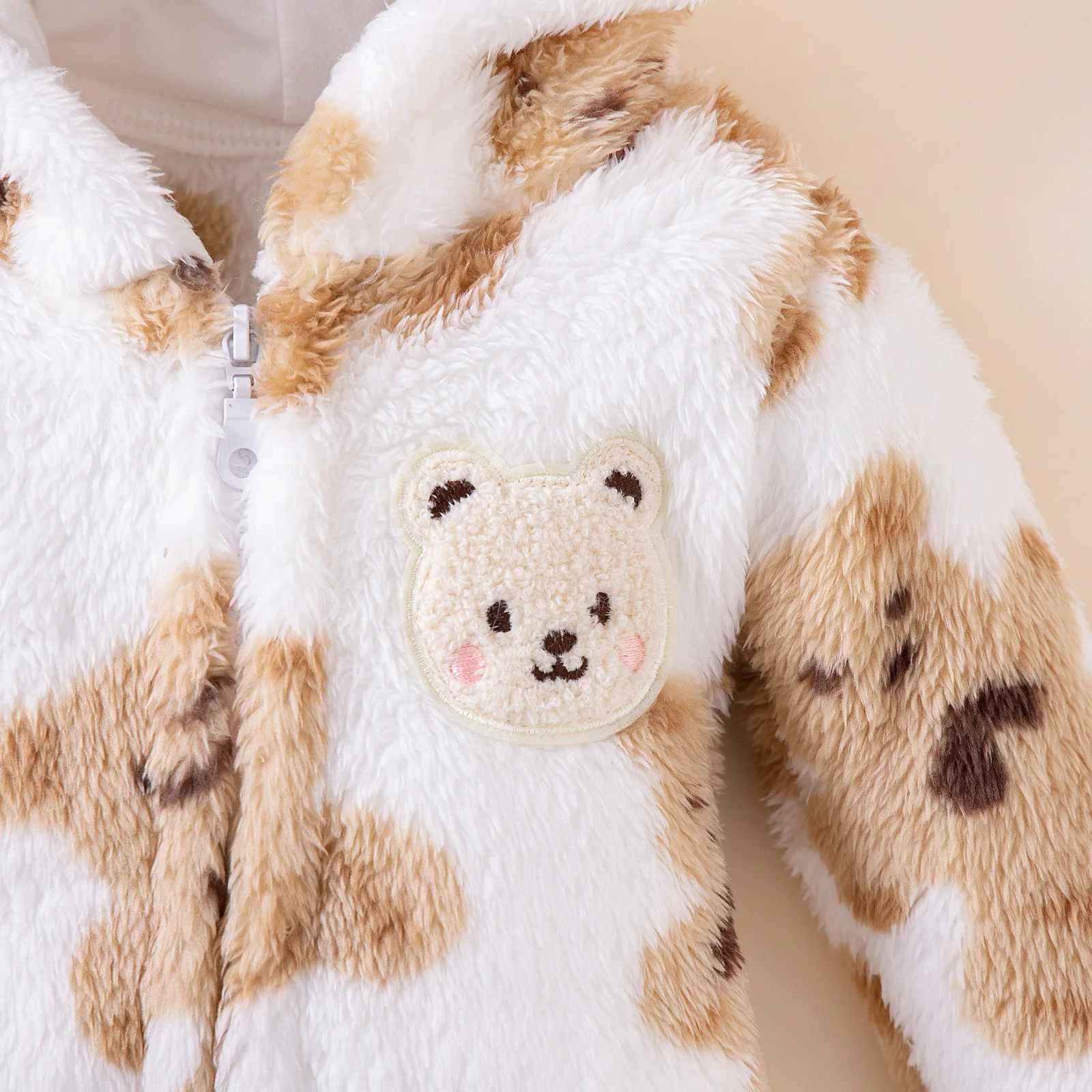 Autumn and winter baby bear cute baby long sleeves and trousers onesie cute hooded crawling clothes