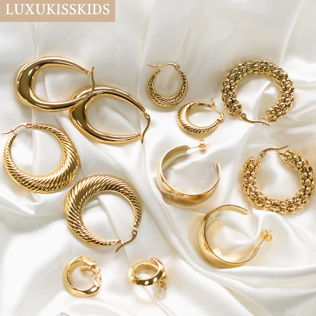 LUXUKISSKIDS Chunky Creoles Clips 30MM Modern Women's Earrings 2023 Vintage Golden Hoops Trendy Luxury Round Cricles Accessory