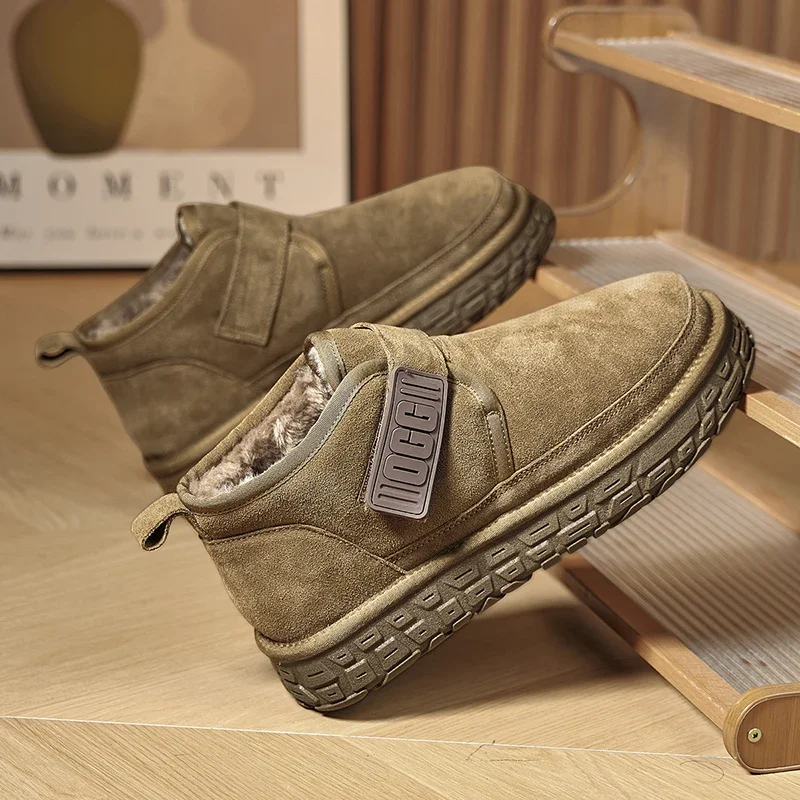 

Men's Low Cut Snow Boots Are Fashionable and Versatile with Plush Insulation Soft and Comfortable Men's Cotton Shoes
