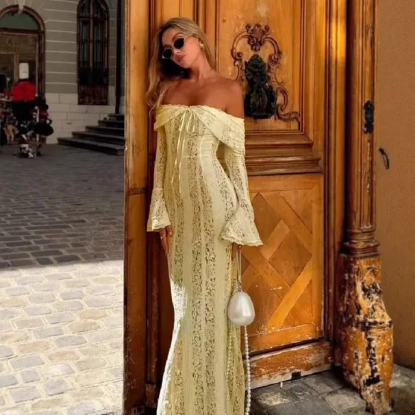 Abito lungo vintage con spalle scoperte in pizzo floreale scavato Moda donna Abiti slim a maniche lunghe svasati 2025 Elegante abito da festa da donna