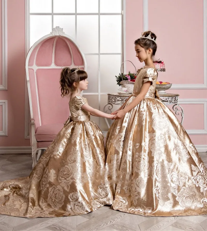 

Elegant Puffy Gold Flower Girl Dress Princess With Bow Satin Sequined Dresses For Wedding Pageant First Communion Wear Ball Gown